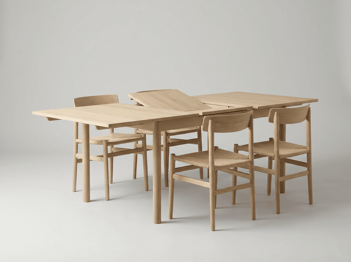 Extendable oak dining table