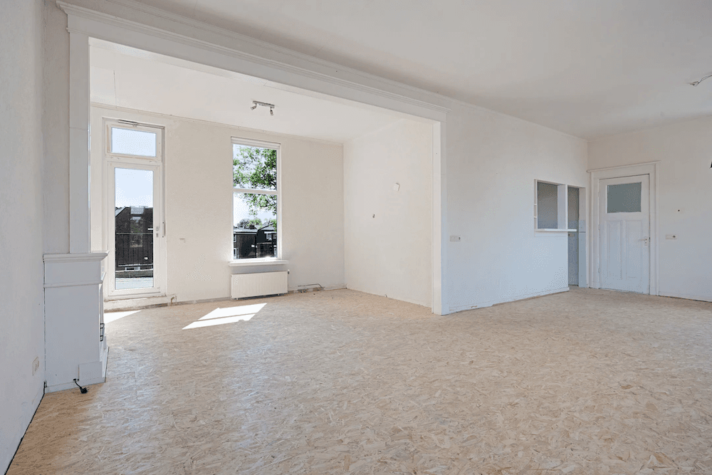 Empty living room before